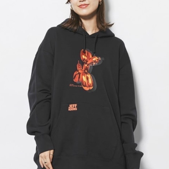 UNIQLO X JEFF KOONS UT GRAPHIC HOODIE BLACK orange ballon dog unisex size S - Picture 11 of 12